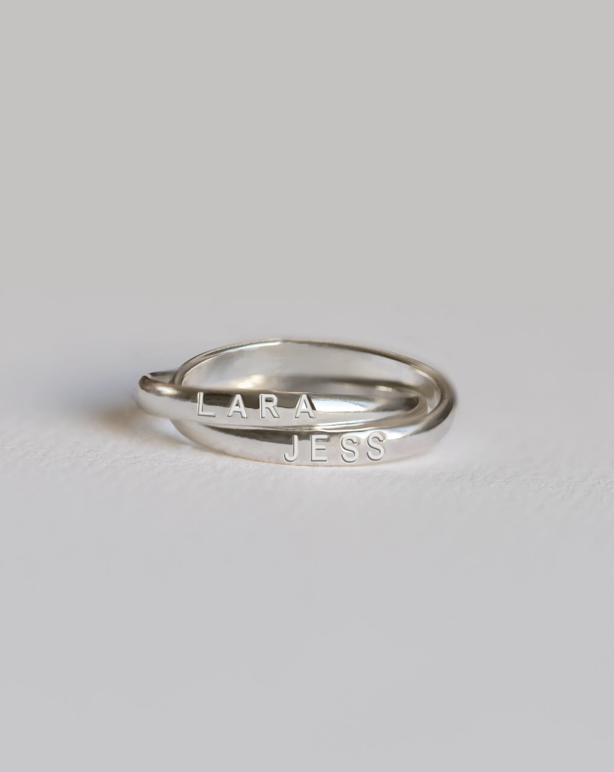 bague-entrelacee-2anneaux-argent